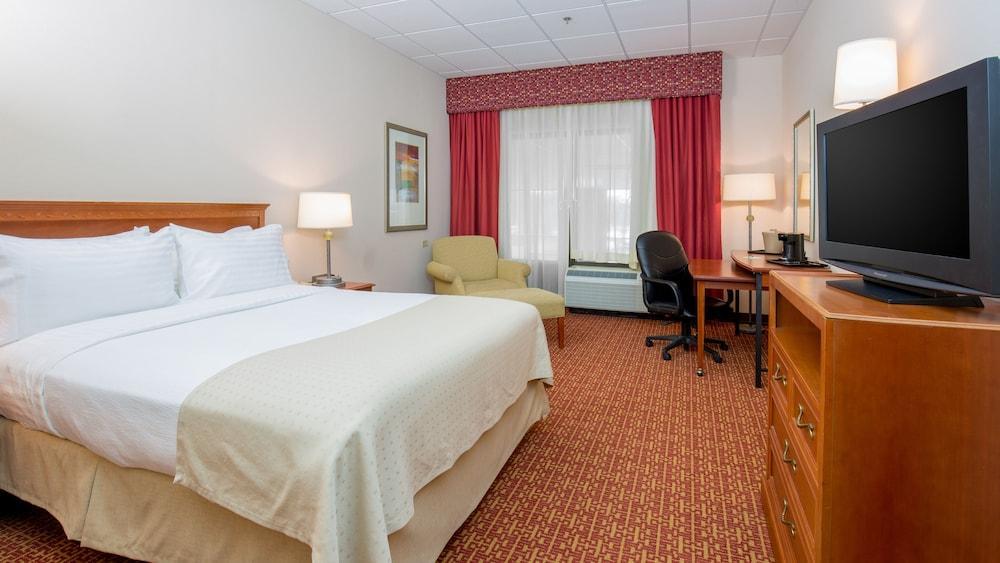 Holiday Inn Chicago Nw Crystal Lk Conv Ctr By Ihg Crystal Lake Bagian luar foto