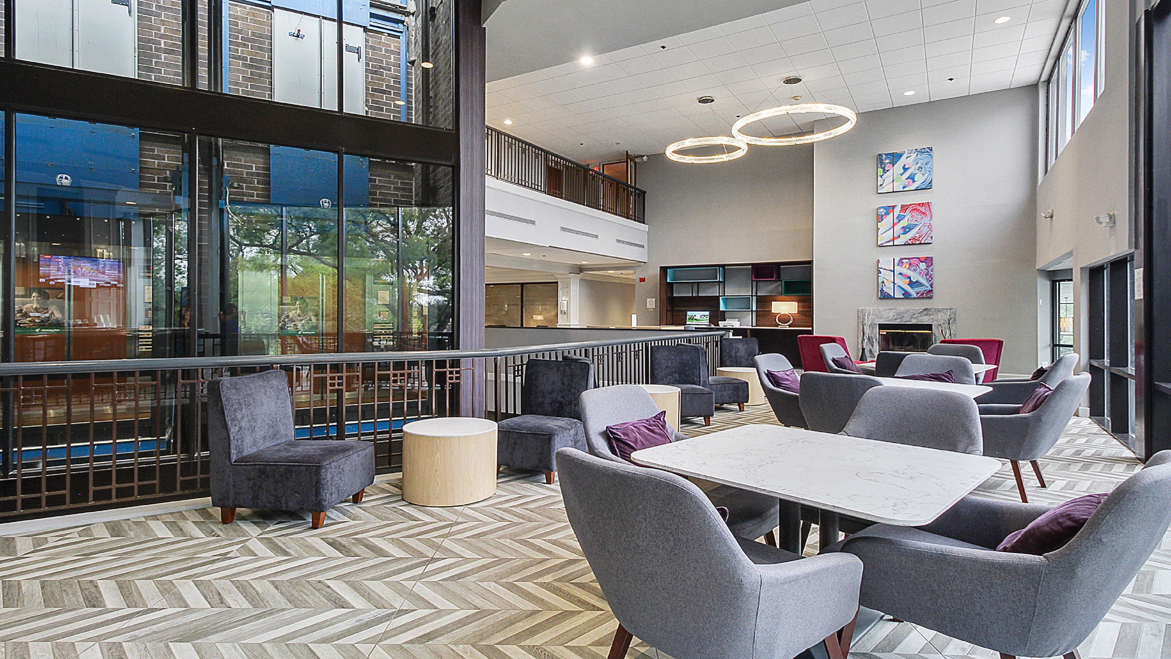 Holiday Inn Chicago Nw Crystal Lk Conv Ctr By Ihg Crystal Lake Bagian luar foto