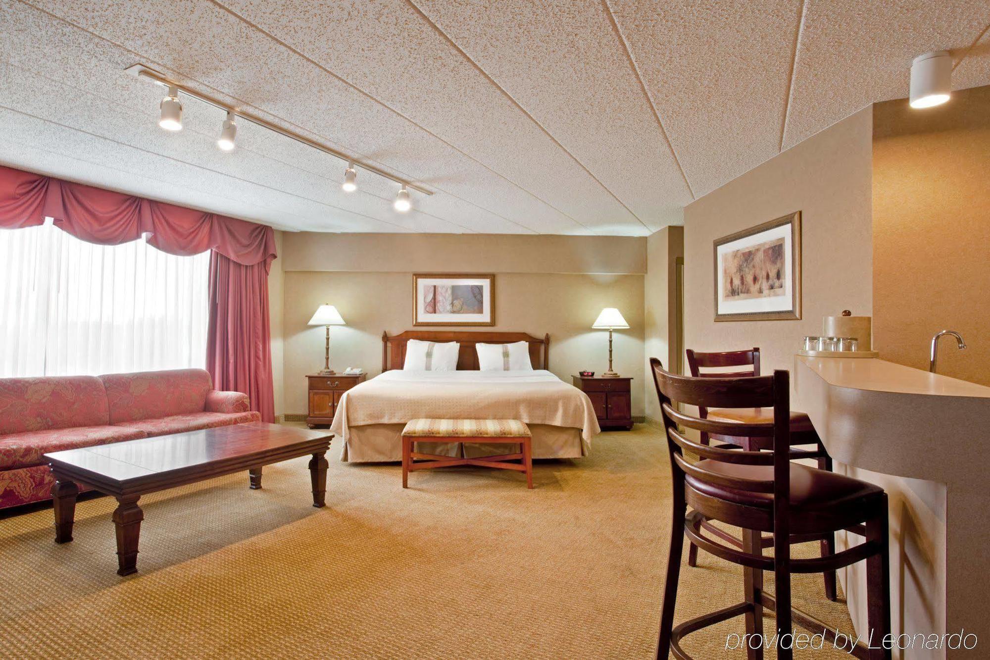 Holiday Inn Chicago Nw Crystal Lk Conv Ctr By Ihg Crystal Lake Ruang foto
